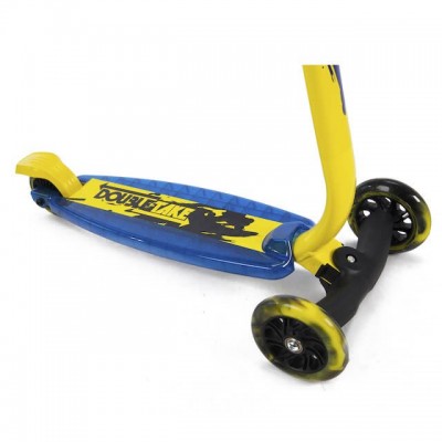 Huffy Double Take Boys’ 3-Wheel Scooter with Lights   568549422